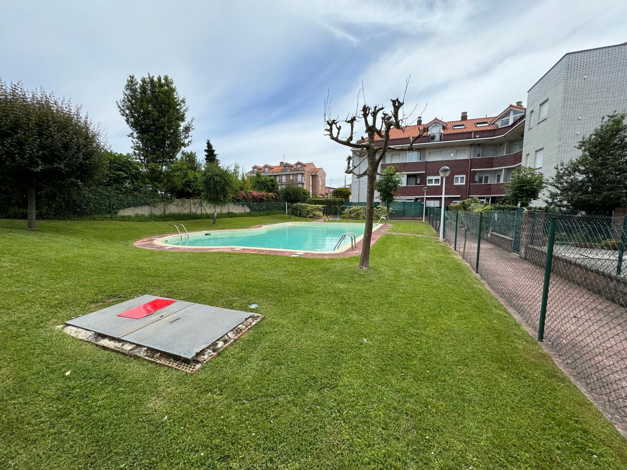 Garaje Y Piscina Comunitaria! Suances Exterior foto